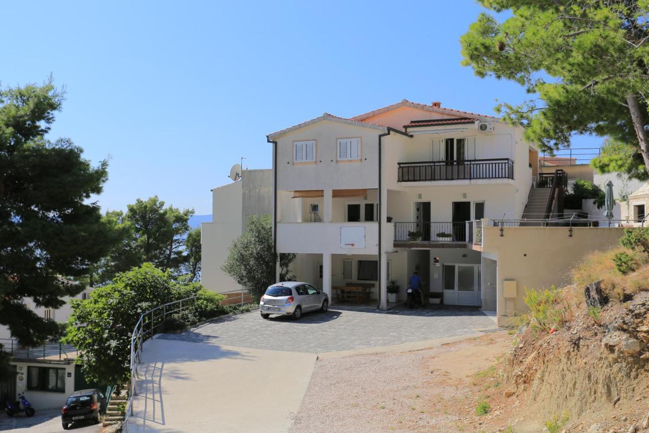 Apartments By The Sea Brela, Makarska - 6688 Εξωτερικό φωτογραφία