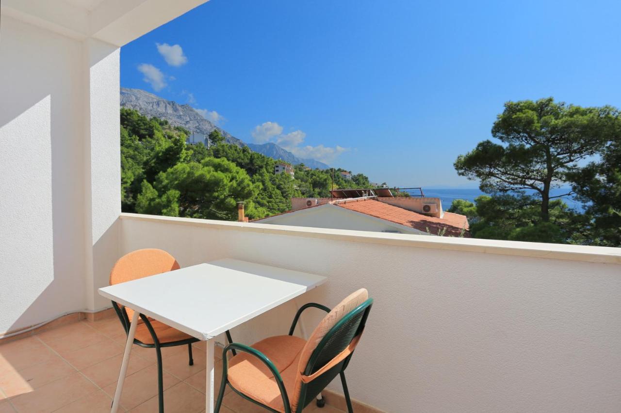 Apartments By The Sea Brela, Makarska - 6688 Εξωτερικό φωτογραφία